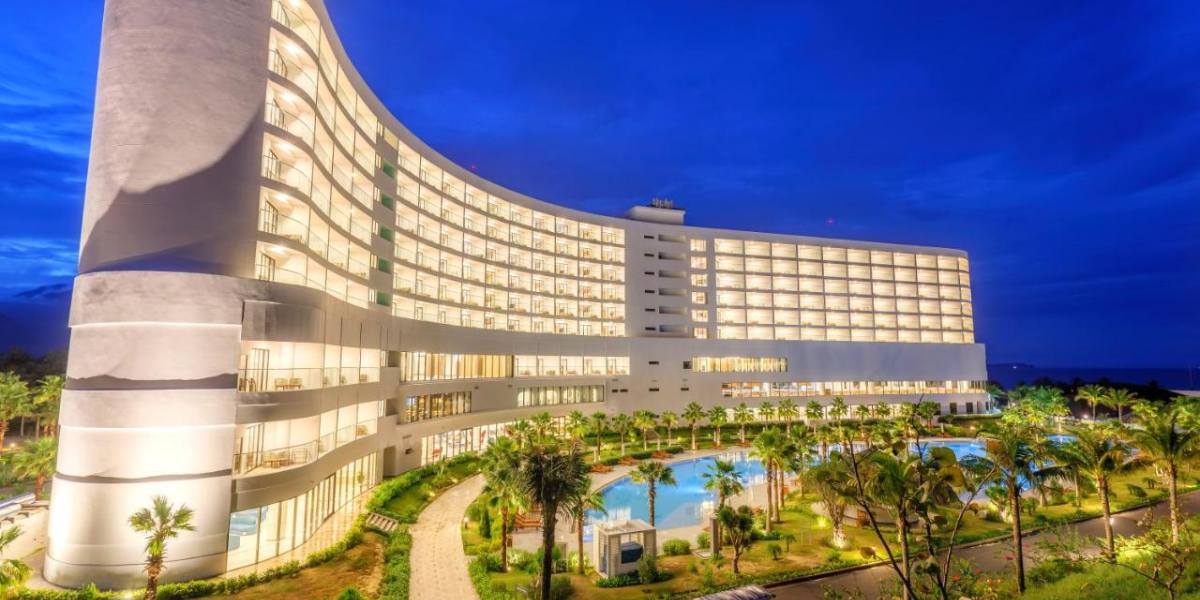 Selectum Noa Resort Cam Ranh