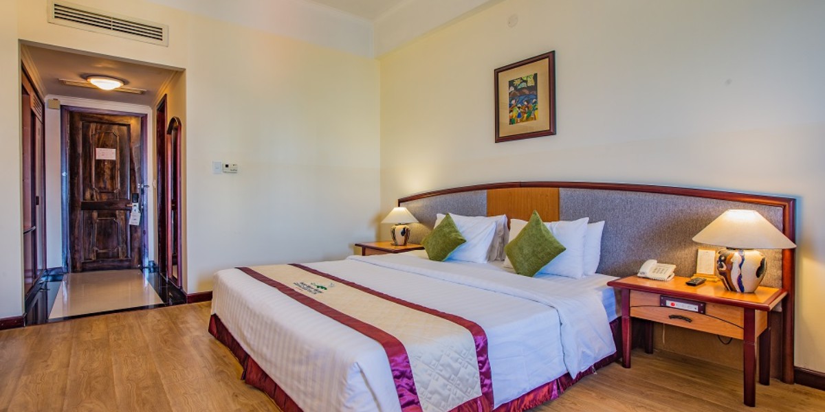 Yasaka Saigon Nha Trang