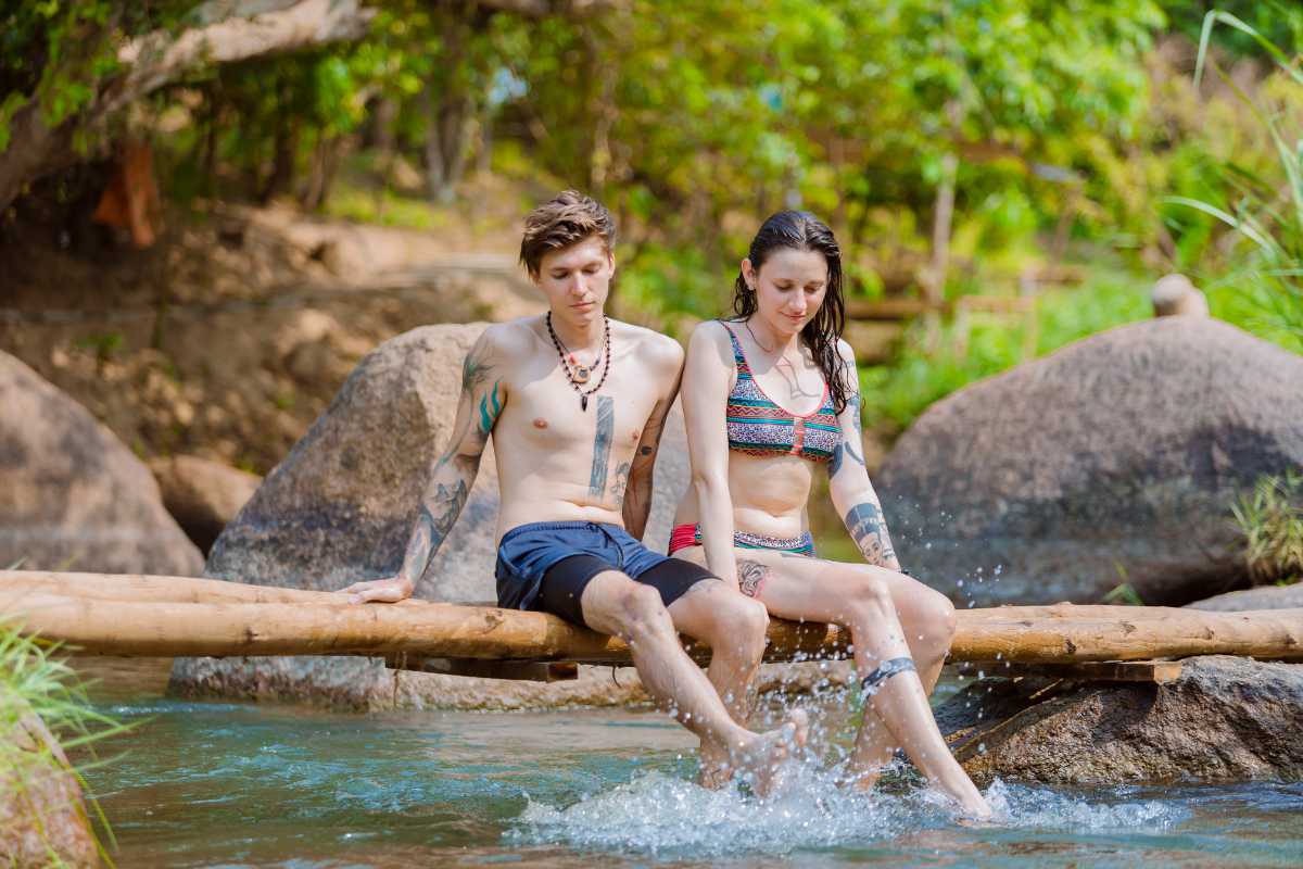 Suối Mơ Dốc Tình Glamping & Retreat