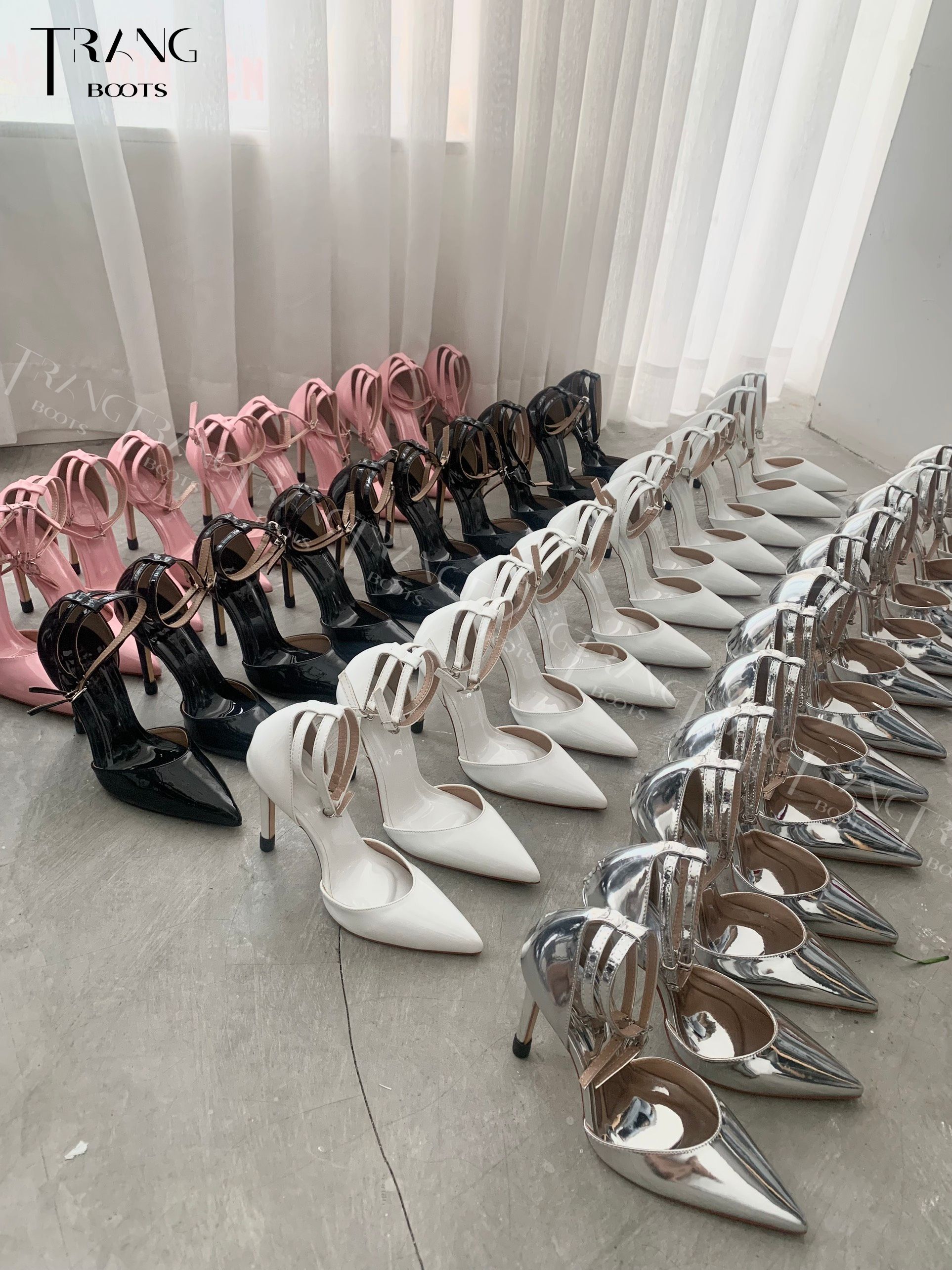 GIÀY CAO GÓT MŨI NHỌN QUEEN PHIÊN BẢN 2.0 TRẮNG