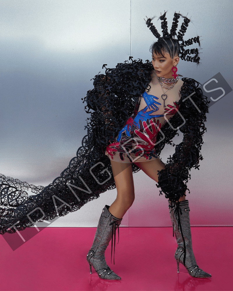 KNEE BOOTS MŨI NHỌN BLING ĐÍNH ĐÁ MÀU ĐEN