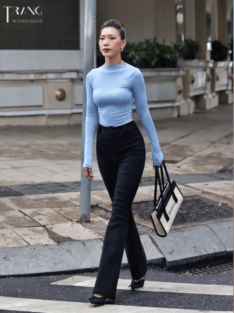 Sky blue T Shirt-Áo thun ôm dài tay