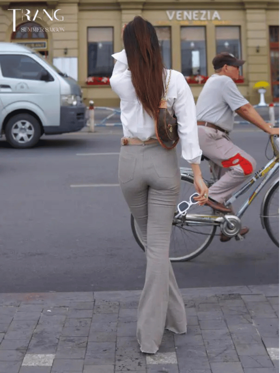 SET ÁO SƠ MI COTTON MONA + QUẦN JEANS ỐNG LOE XÁM