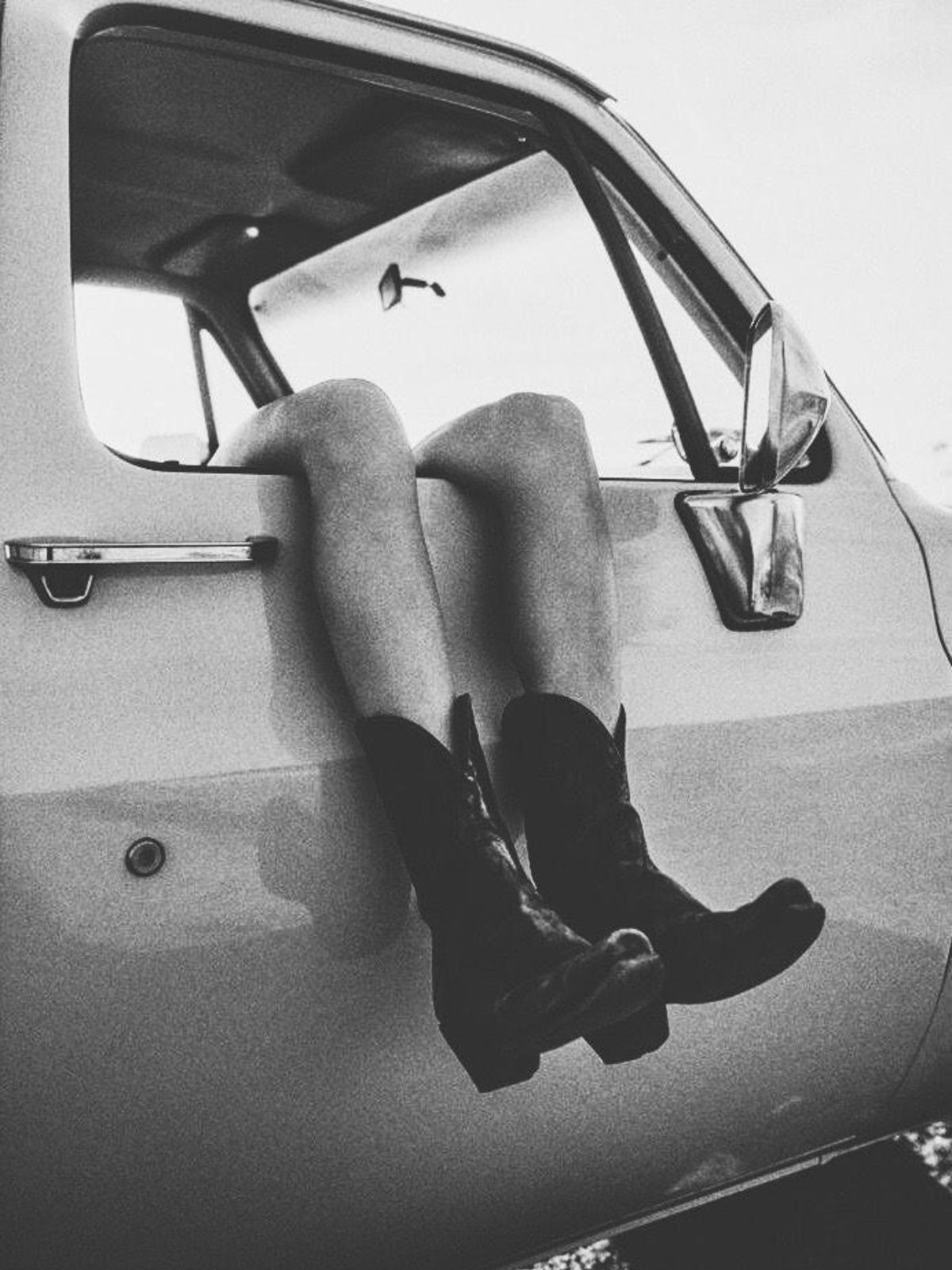 LEATHER COWBOY BOOTS BLACK