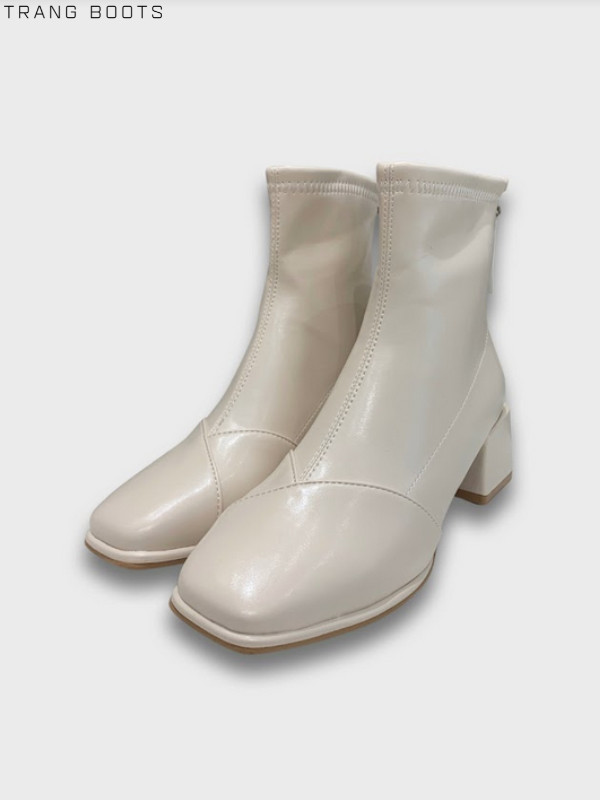 ANKLE BOOTS DA MỜ BASIC MŨI VUÔNG