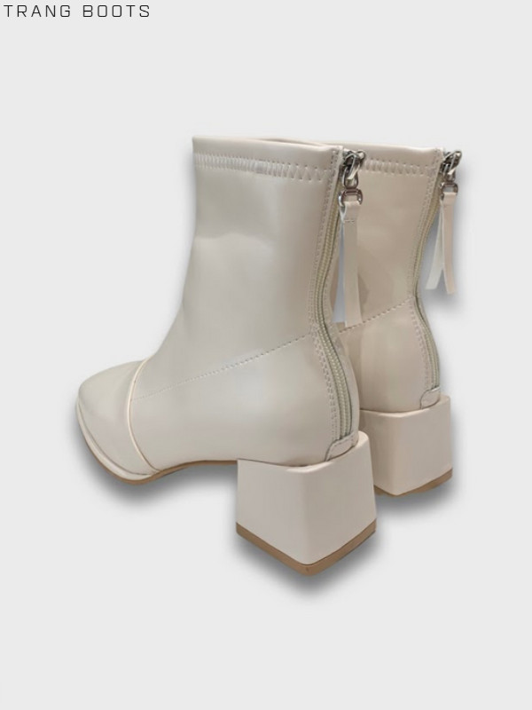 ANKLE BOOTS DA MỜ BASIC MŨI VUÔNG