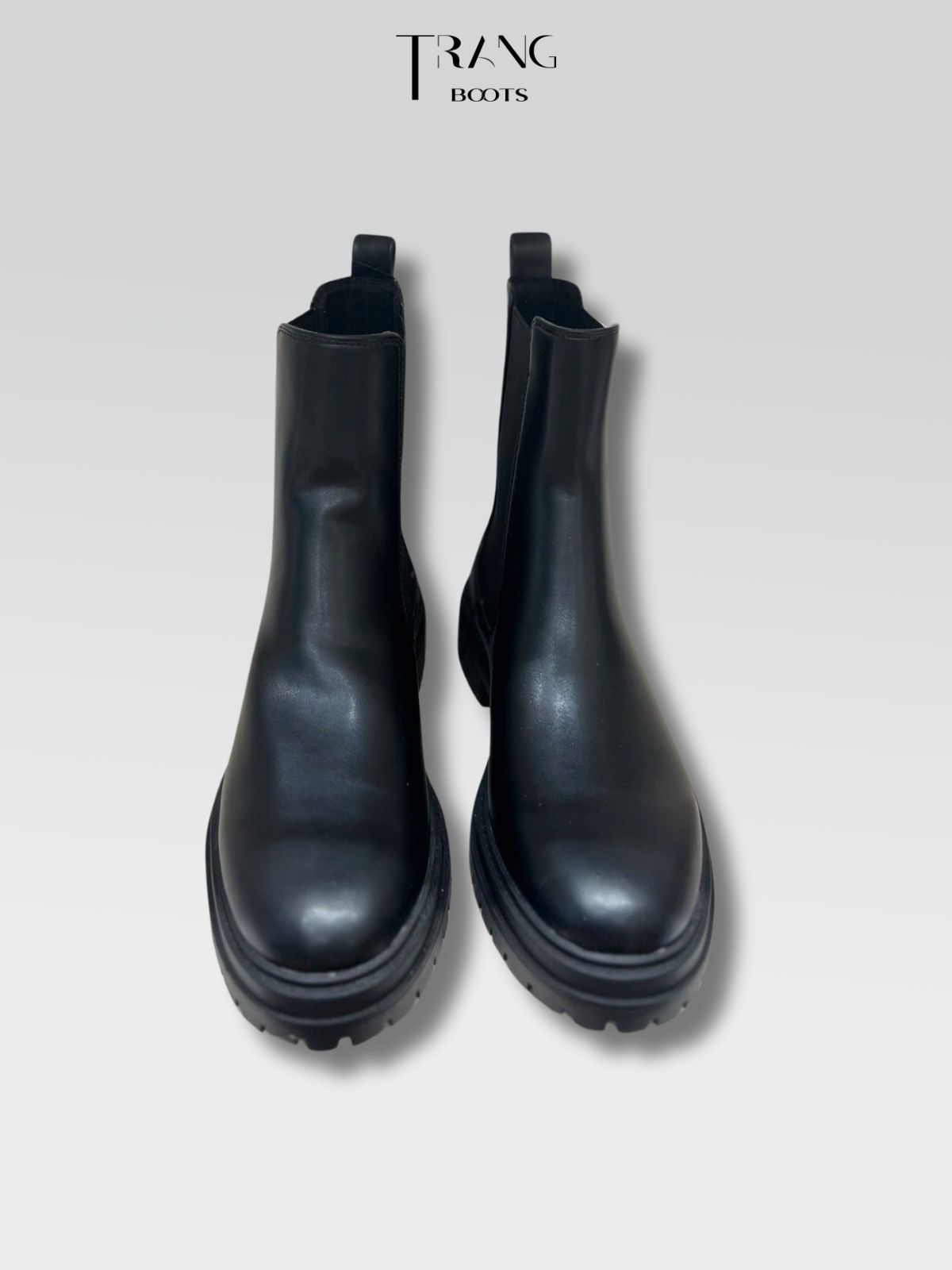CHELSEA BOOTS LEFTIES MŨI TRÒN MÀU ĐEN