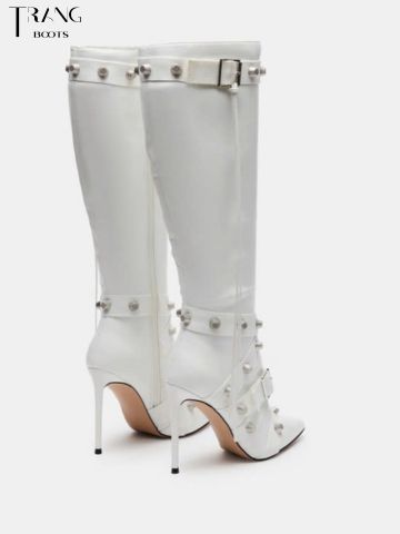 KNEE BOOTS MŨI NHỌN ĐÍNH HOẠ TIẾT CÁ TÍNH MÀU TRẮNG