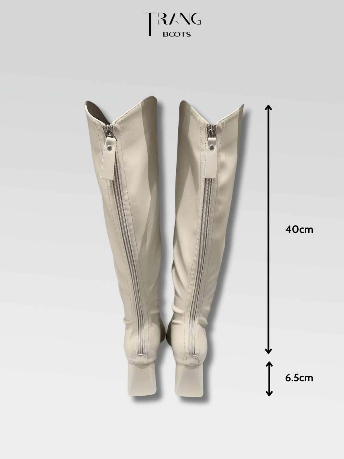 GIÀY BOOTS GỐI CAO BỒI CỔ CHỮ V