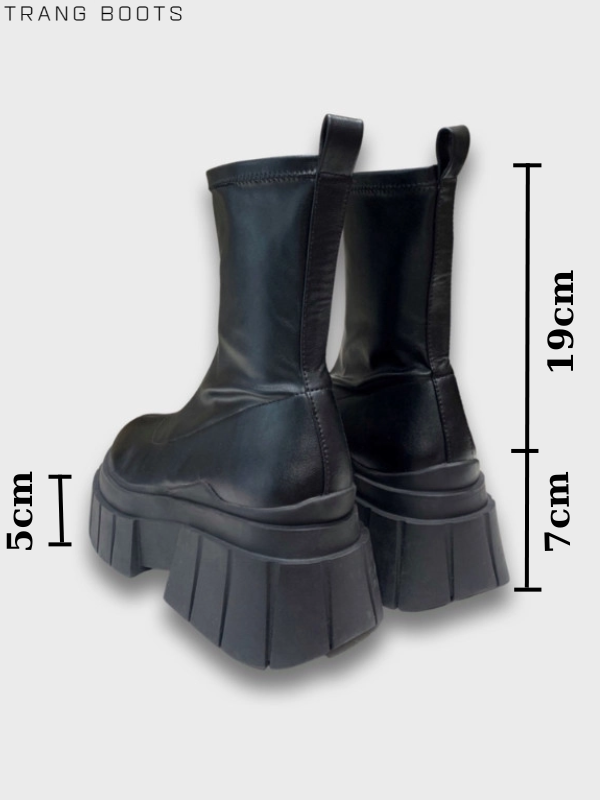 PLATFROM CHELSEA BOOTS BERSHKA