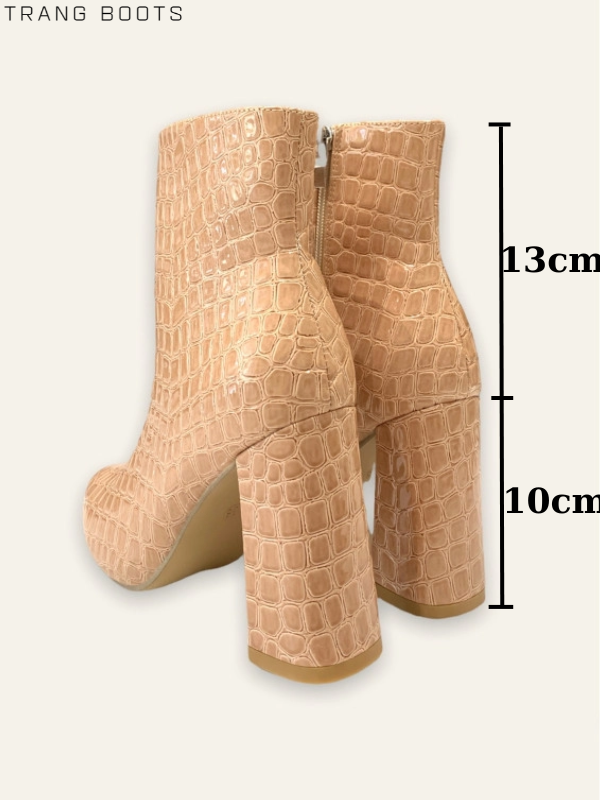 ANKLE BOOTS MŨI NHỌN DA RẮN BÓNG GÓT TRỤ