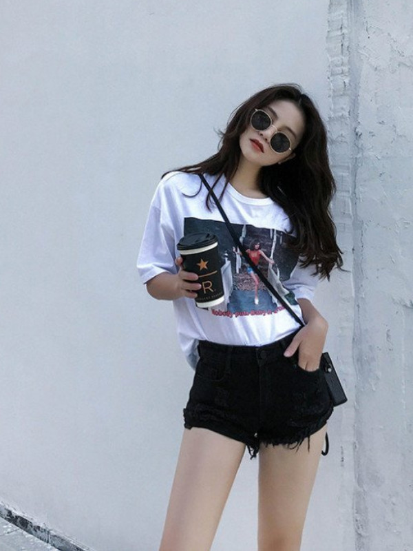 QUẦN SHORT JEANS RÁCH