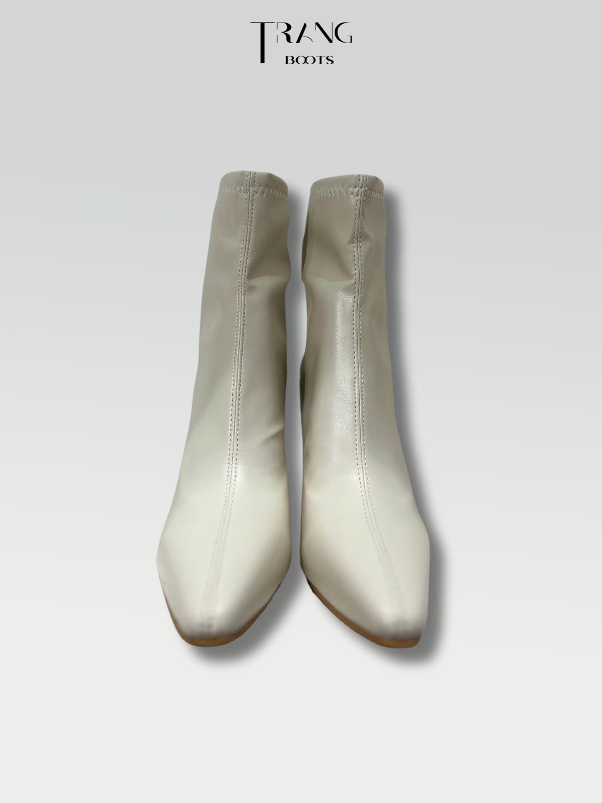 ANKLE BOOTS GÓT NHỌN DA MỜ MÀU TRẮNG KEM