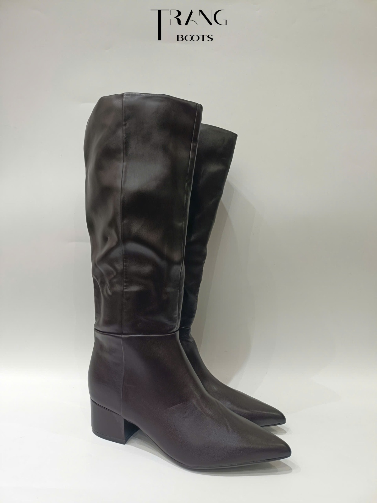 KNEE BOOTS MŨI NHỌN NÂU