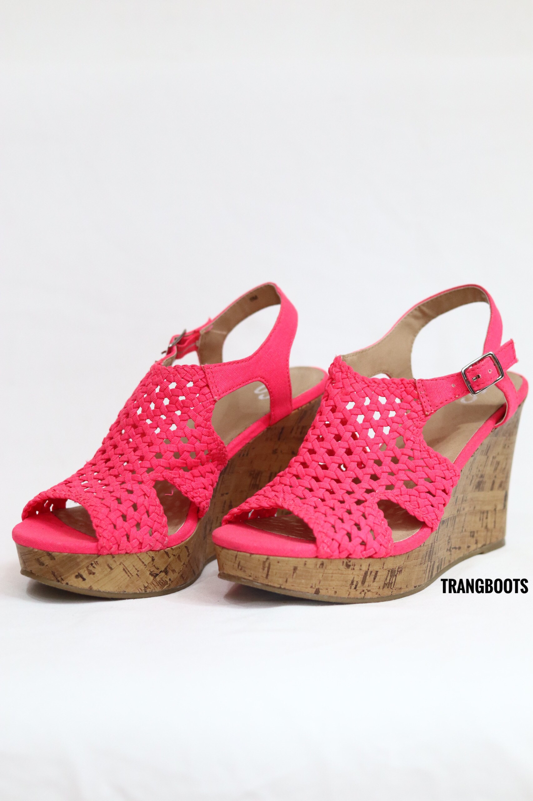 GIÀY CAO GÓT MŨI TRÒN QUAI CÀI ĐẾ XUỒNG