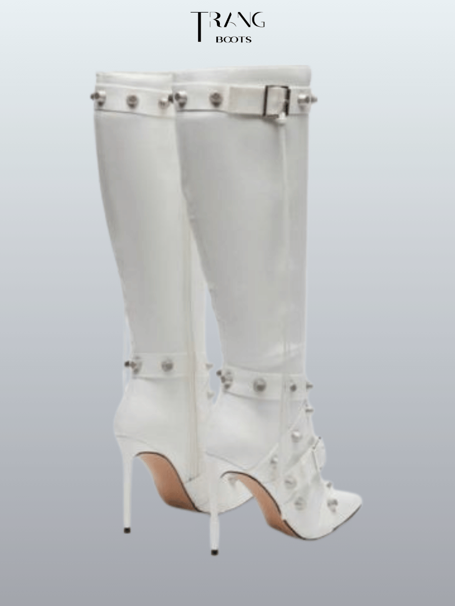 KNEE BOOTS MŨI NHỌN ĐÍNH HOẠ TIẾT CÁ TÍNH