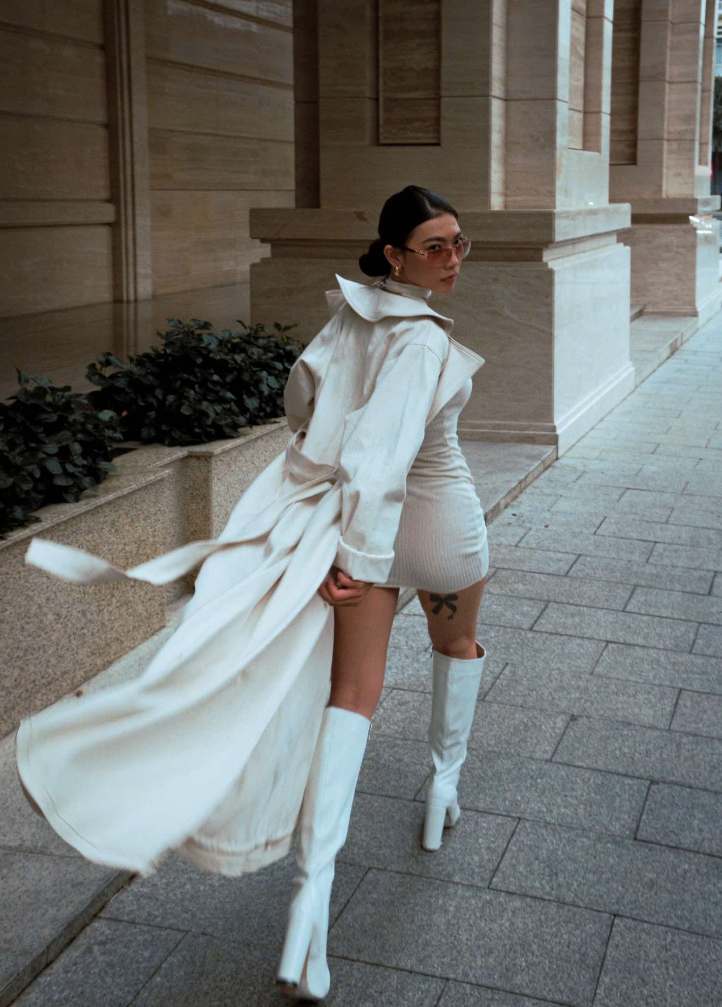 KNEE BOOTS DA MỜ MŨI NHỌN GÓT TRỤ