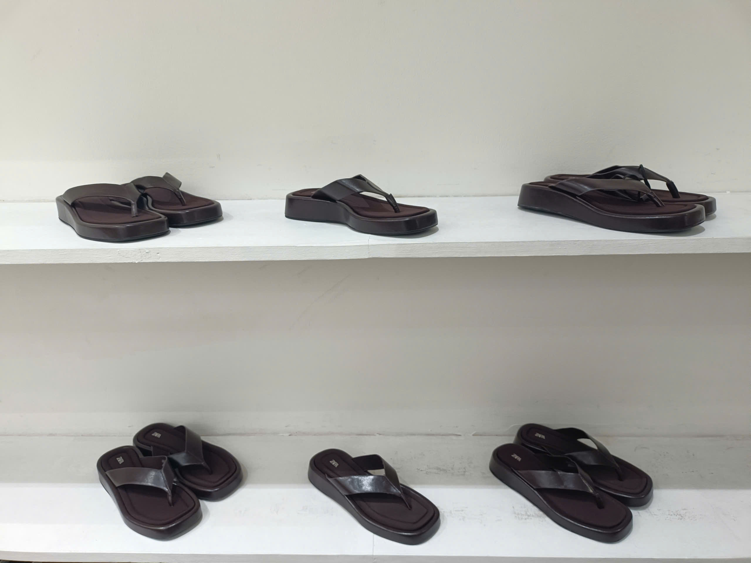 DÉP ĐẾ BẰNG QUAI KẸP ZARA