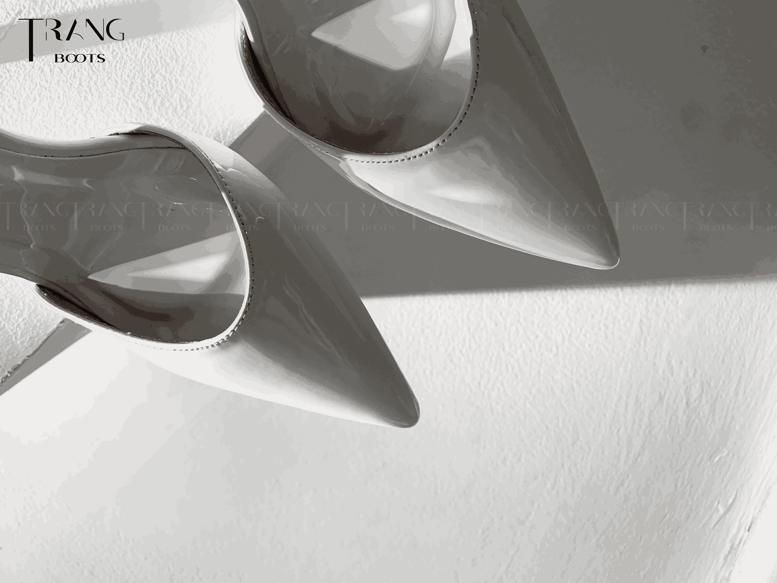 GIÀY CAO GÓT MŨI NHỌN QUEEN PHIÊN BẢN 2.0 TRẮNG