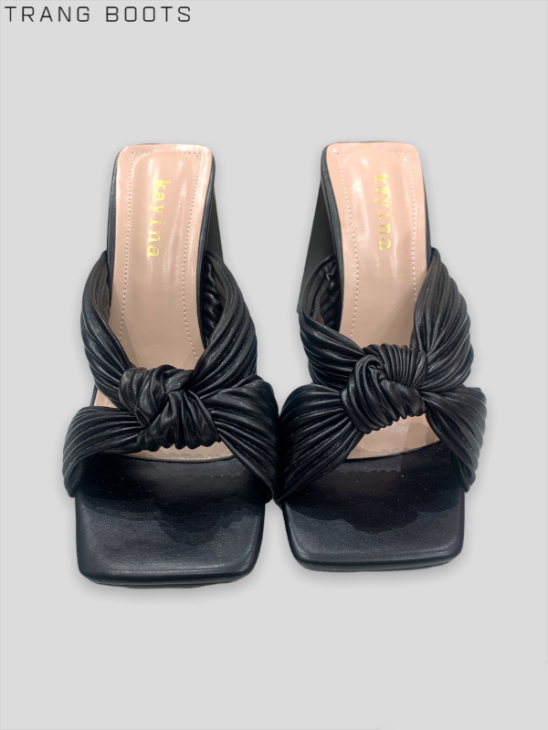 CAO GÓT QUAI CHÉO MŨI VUÔNG GÓT TAM GIÁC