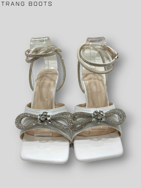 CAO GÓT ĐÍNH NƠ BLING