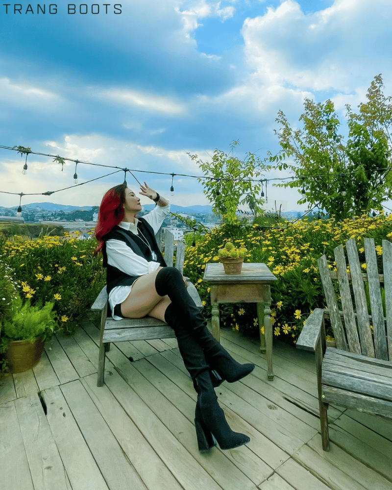 OVER KNEE BOOTS BERSHKA THUN