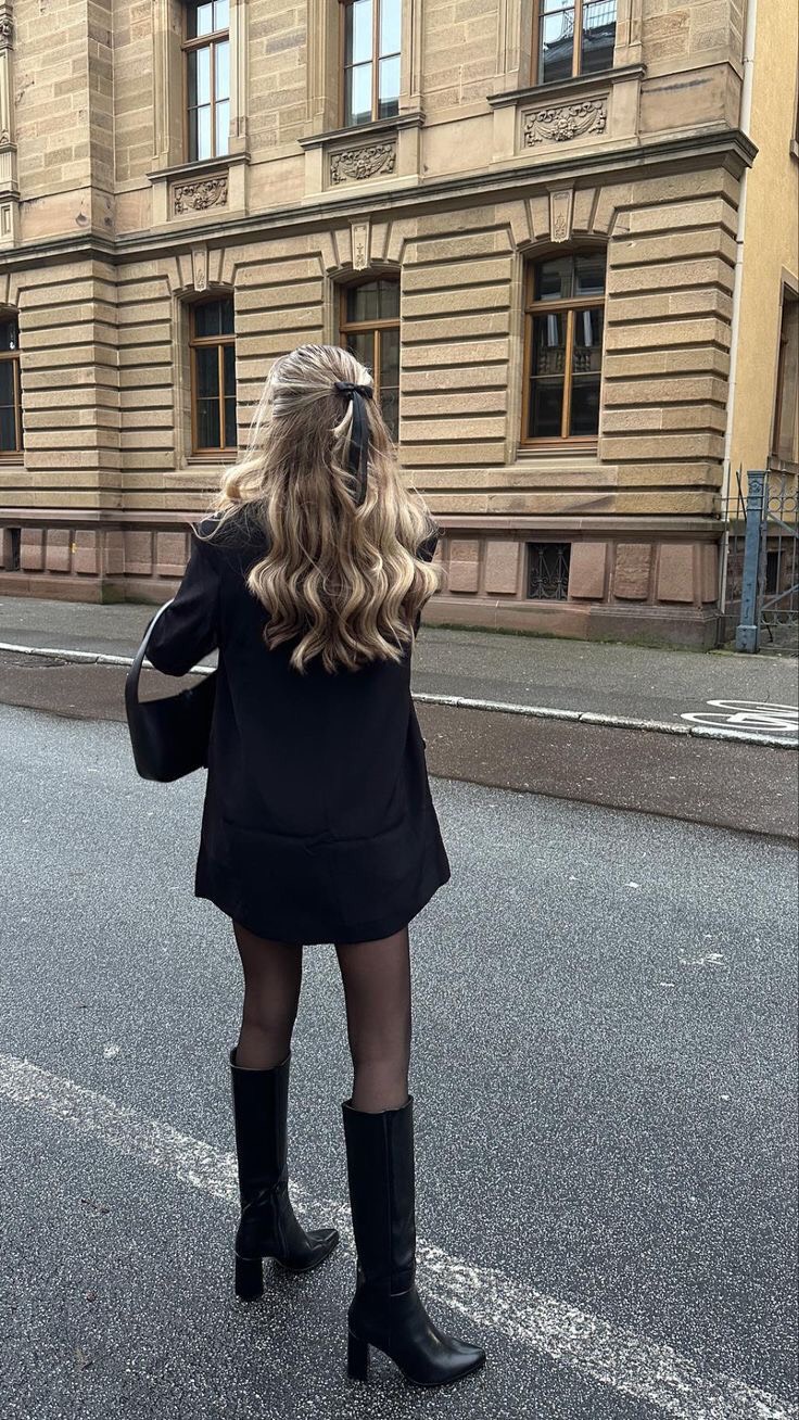 KNEE BOOTS DA MỜ MŨI NHỌN GÓT TRỤ BASIC