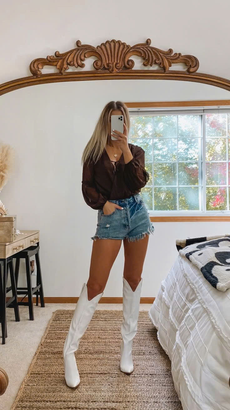 GIÀY BOOTS GỐI CAO BỒI CỔ CHỮ V