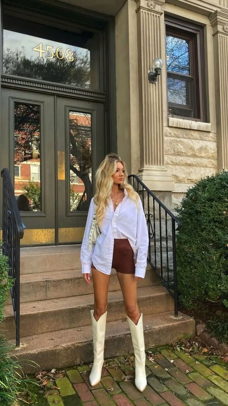 GIÀY BOOTS GỐI CAO BỒI CỔ CHỮ V