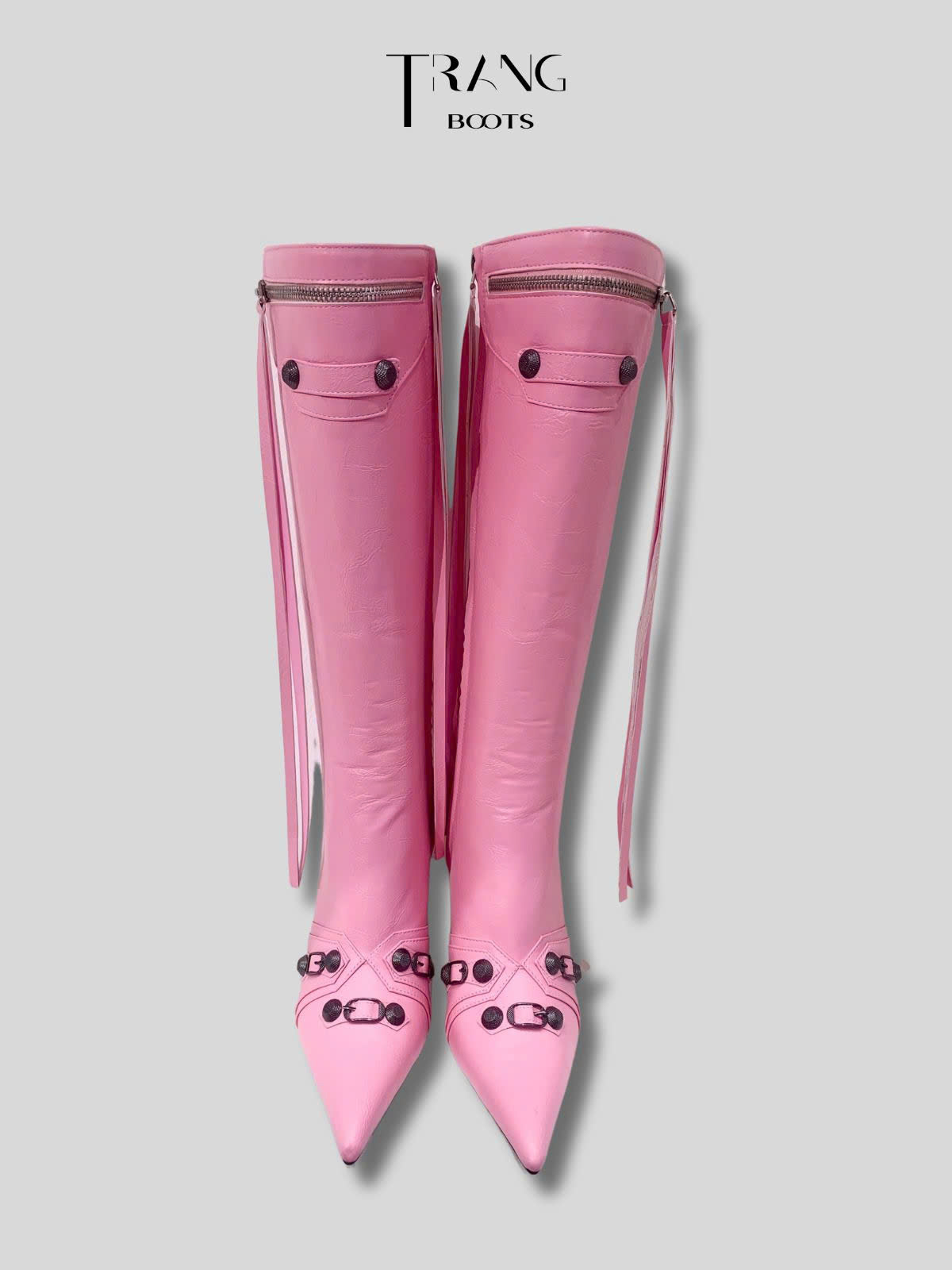 KNEE BOOTS MŨI NHỌN ĐÍNH ĐÁ CÁ TÍNH MÀU HỒNG