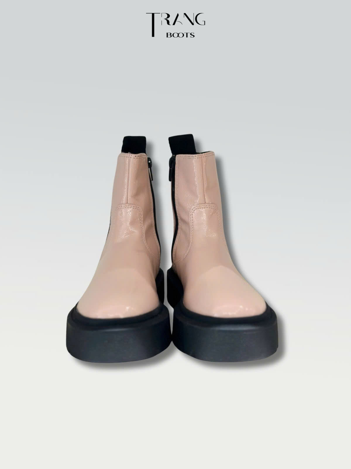BOOTS TRẺ EM DA BÓNG MÀU HỒNG