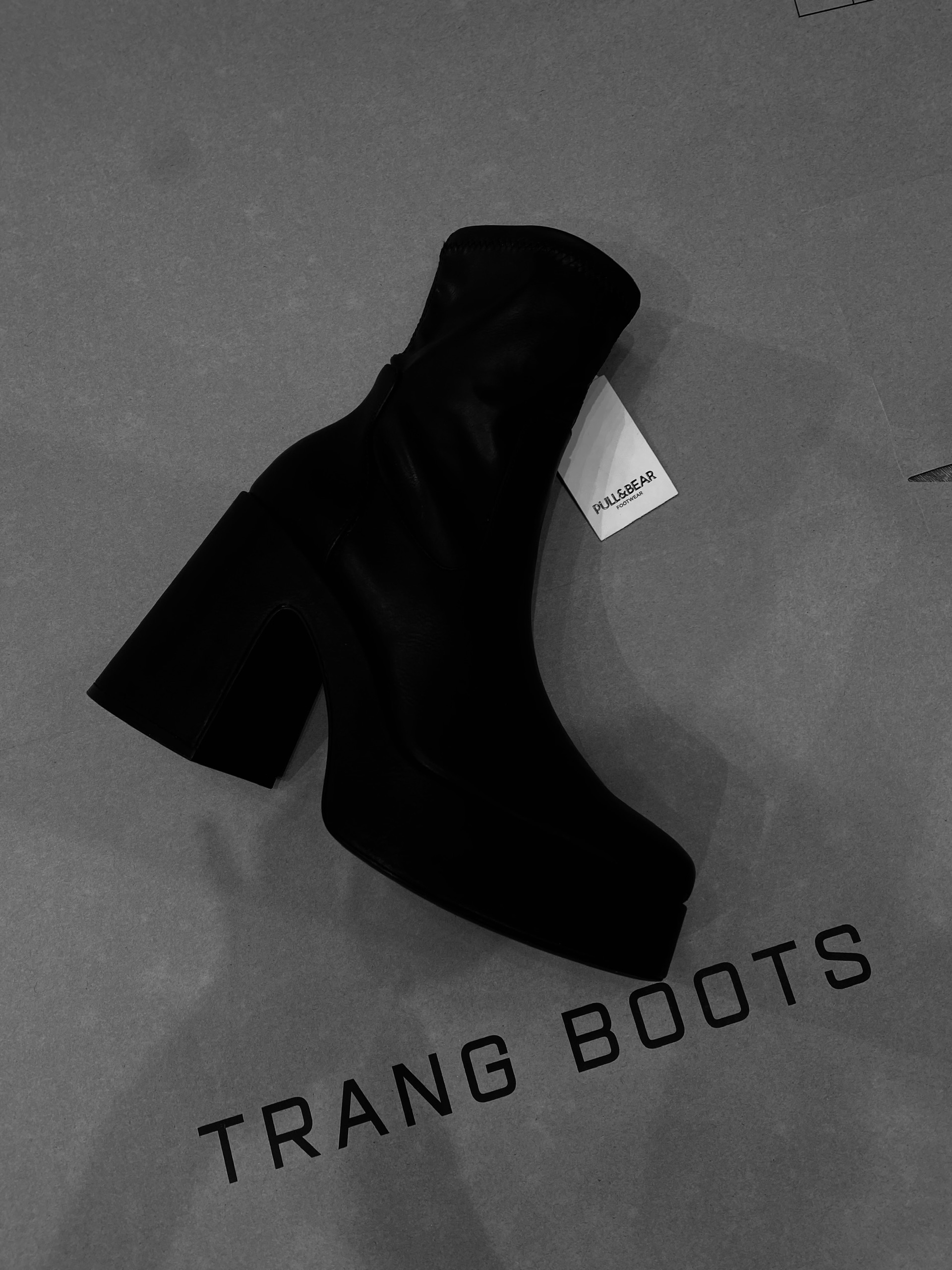 PLATFORM ANKLE BOOTS PULL&BEAR ĐẾ ĐÚP