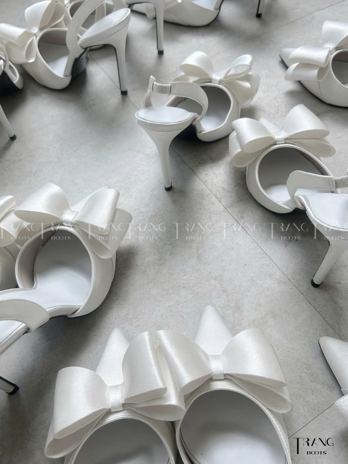 GIÀY CAO GÓT MŨI NHỌN PHỐI NƠ TRẮNG SANG TRỌNG GÓT 10CM LISA PHIÊN BẢN 3.0