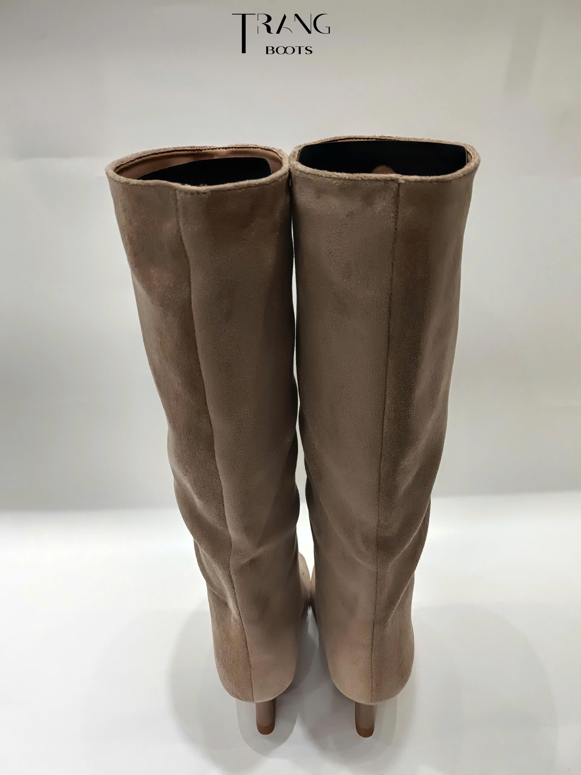 KNEE BOOTS DA LỘN HỞ MŨI GÓT KHUYẾT