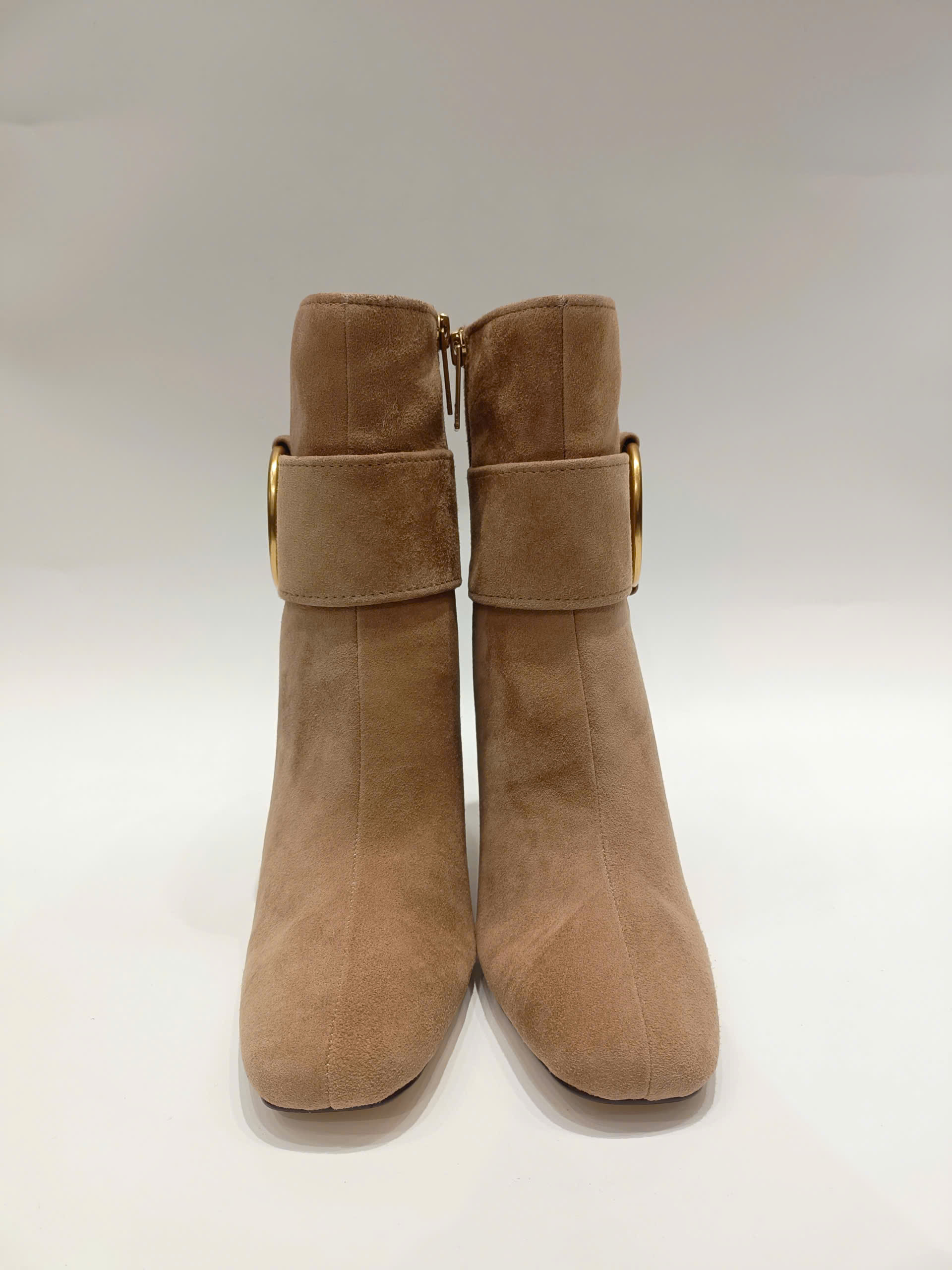 SARTO BY FRANCO SARTO FLEXA ELIA O-RING HARDWARE SUEDE DRESS BOOTIES - CAMEL - ANKLE BOOTS KHÓA VÒNG NUDE