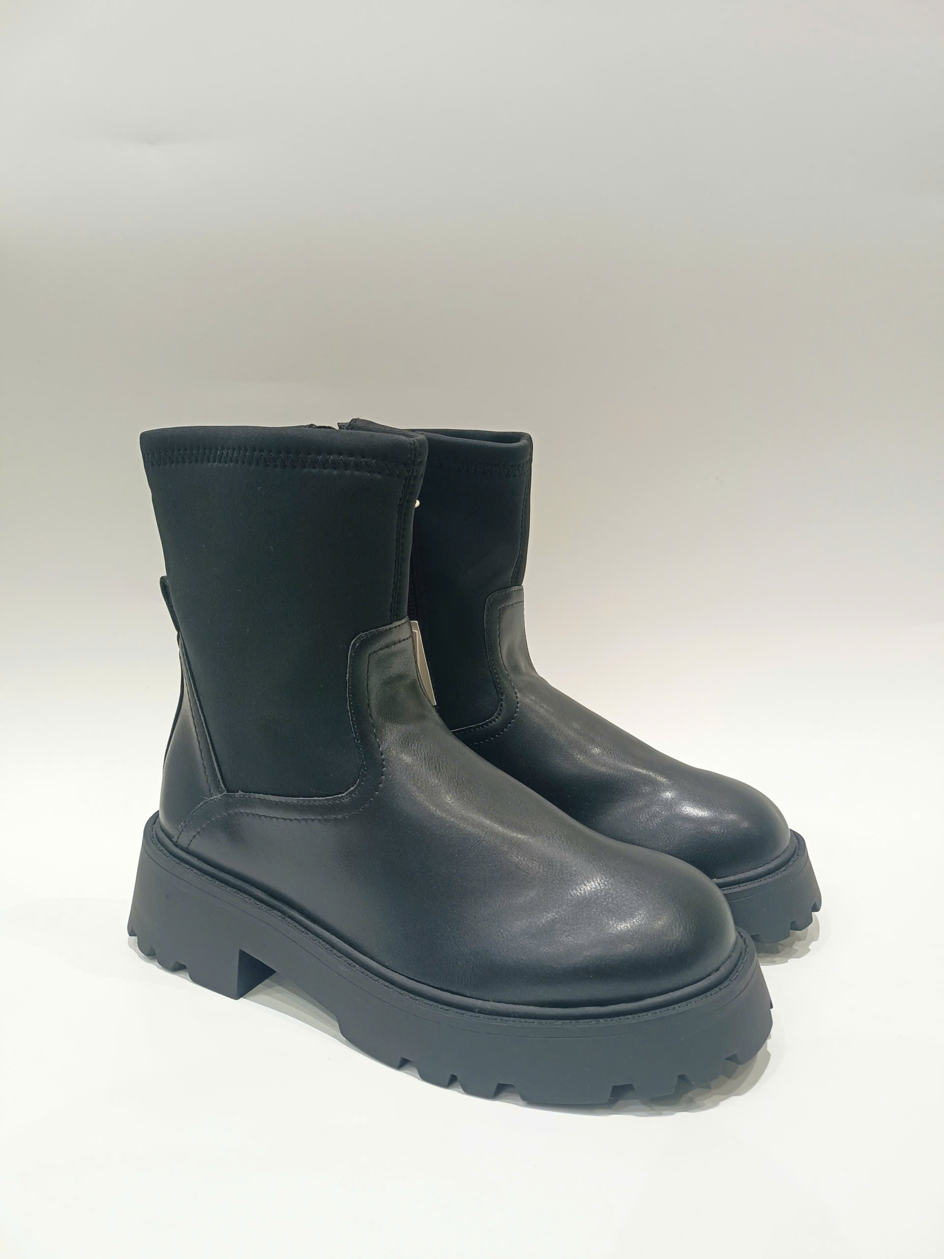 CHELSEA BOOTS CỔ THUN