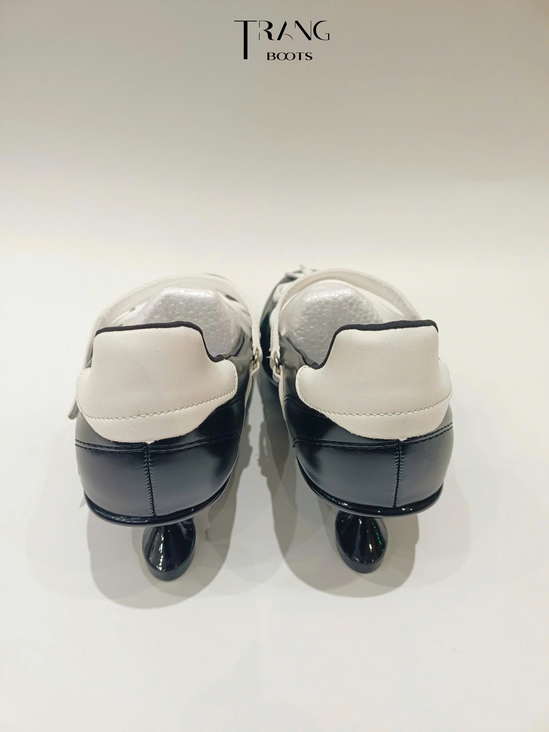 CARBON LINE - Élan Racing Muse Interstellar Series – Ballet bạc đính nơ, phong cách sporty chic, gót kitten heel thanh lịch, thiết kế độc đáo thời thượng.