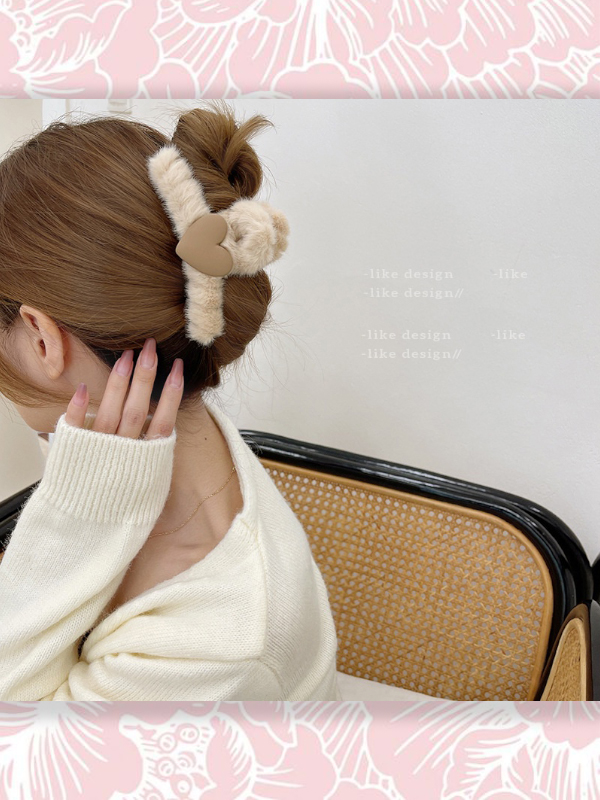 KẸP TÓC PHỦ LÔNG ĐỄ THƯƠNG THỜI TRANG THU ĐÔNG