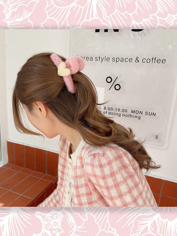 KẸP TÓC PHỦ LÔNG ĐỄ THƯƠNG THỜI TRANG THU ĐÔNG