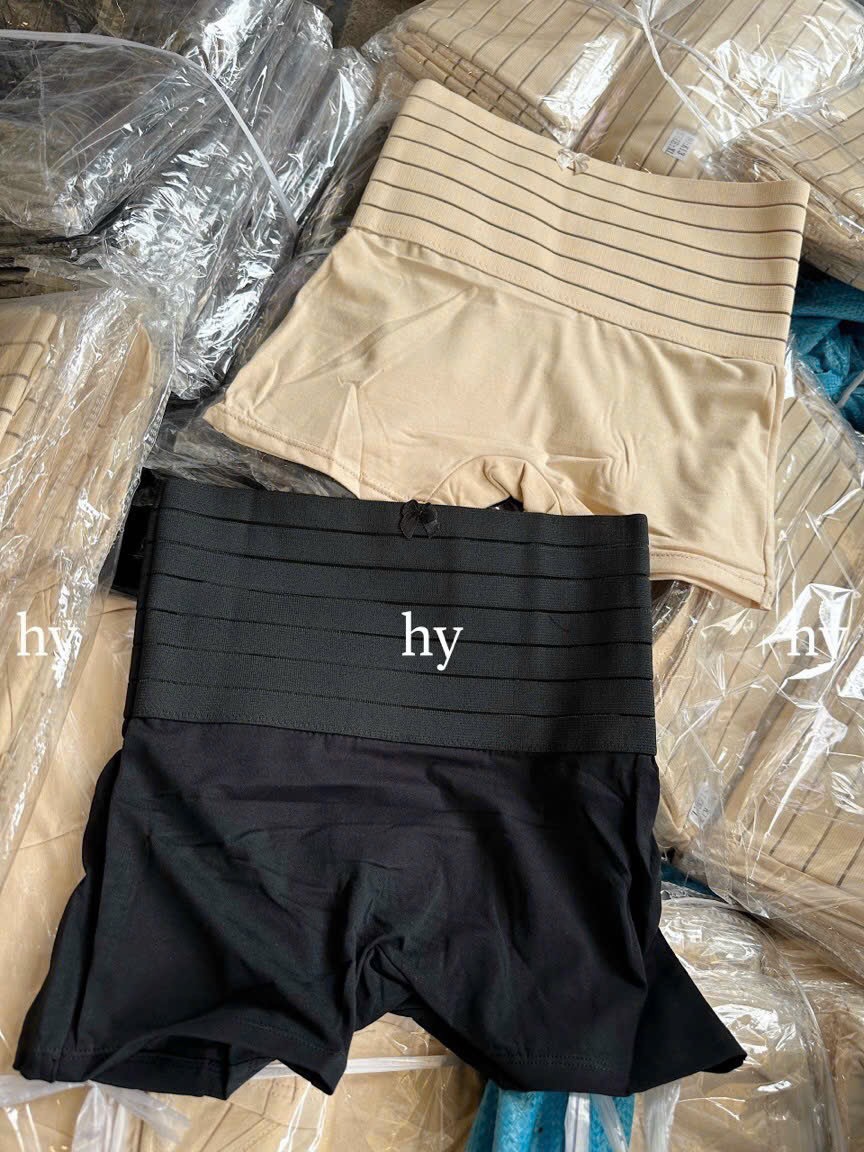 QUẦN GEN BỤNG DÁNG ĐÙI CẠP CAO KẺ NGANG