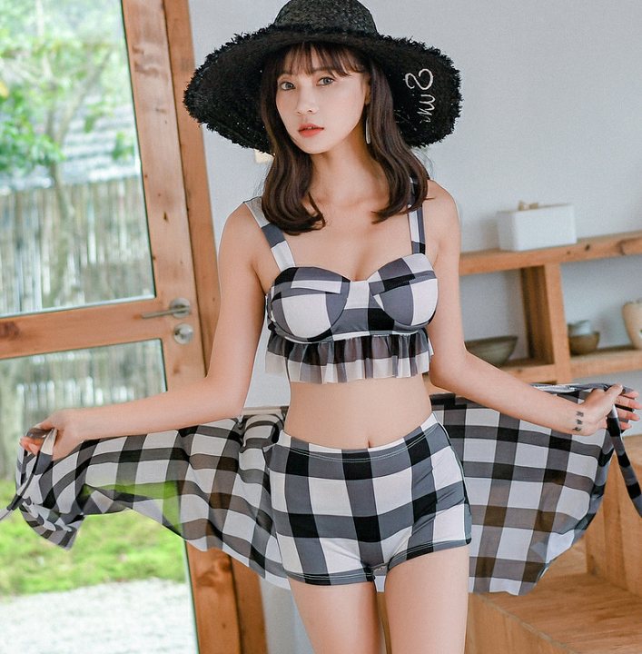 MẪU ĐỒ BƠI 3 MẢNH QUYẾN RŨ