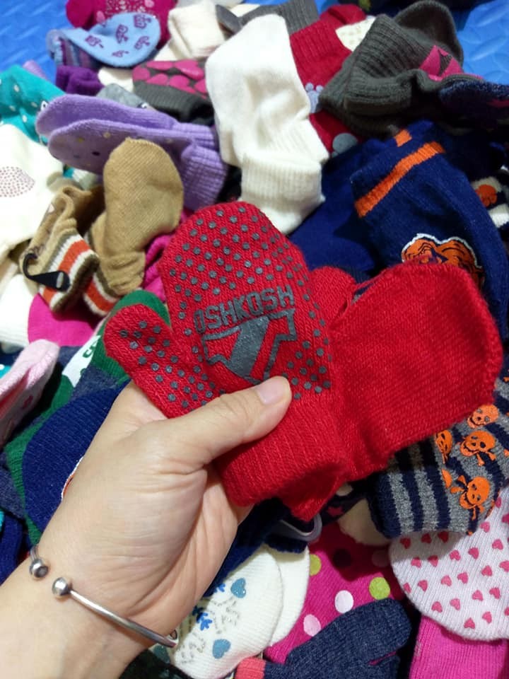 GĂNG TAY CHO BÉ TỪ 1-4