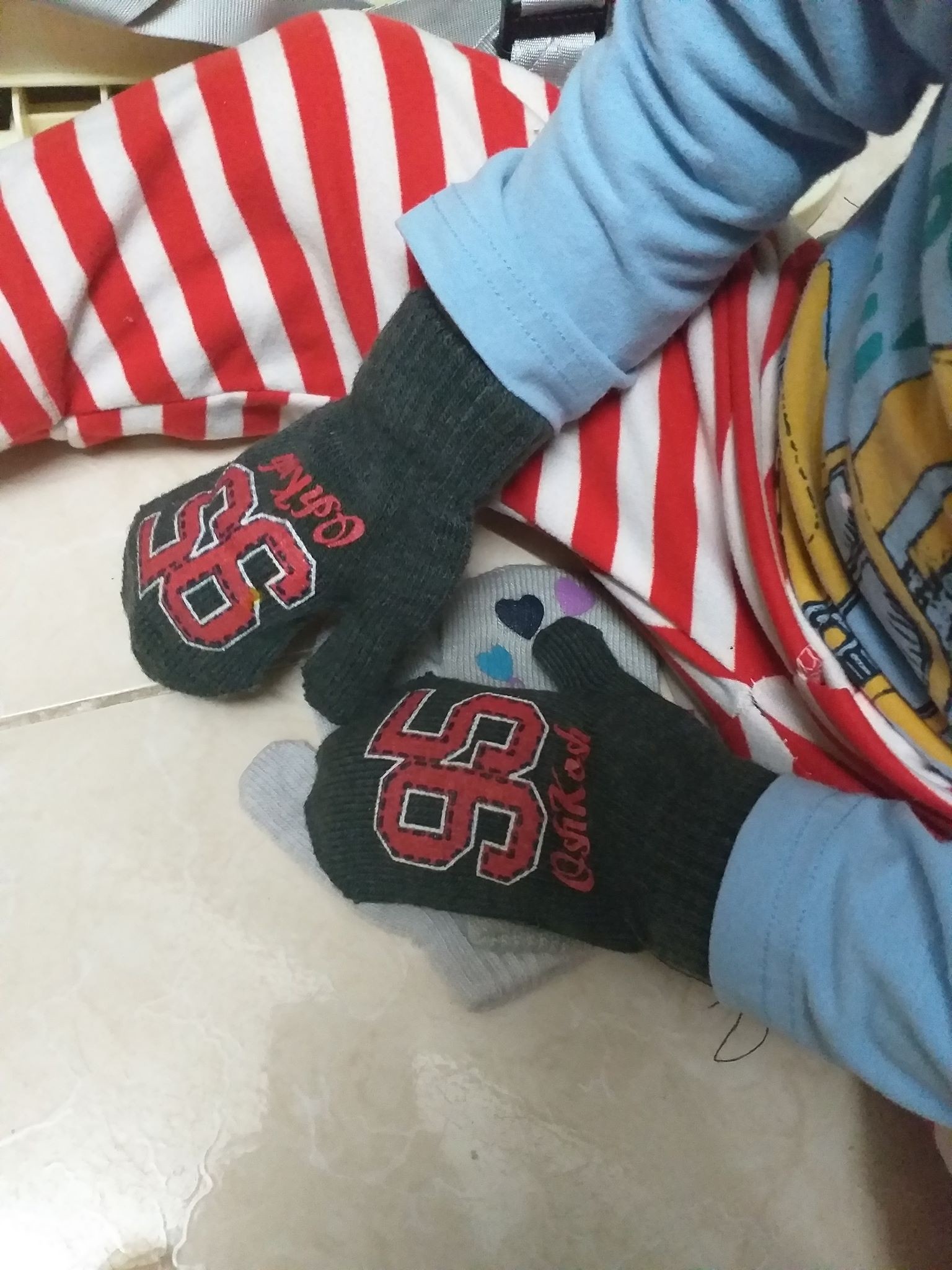 GĂNG TAY CHO BÉ TỪ 1-4