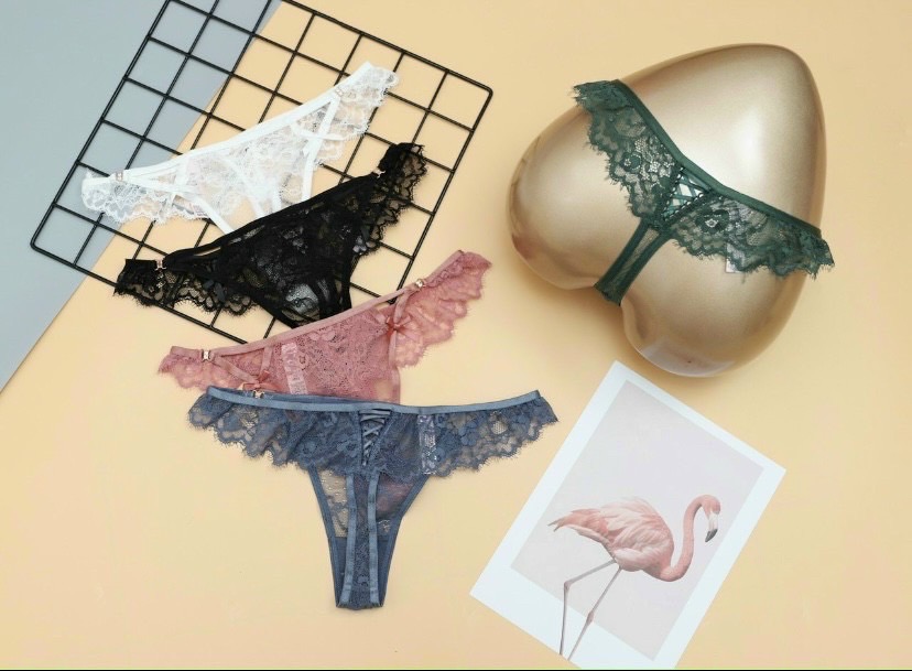 QUẦN LỌT KHE REN MỀM 2 NƠ