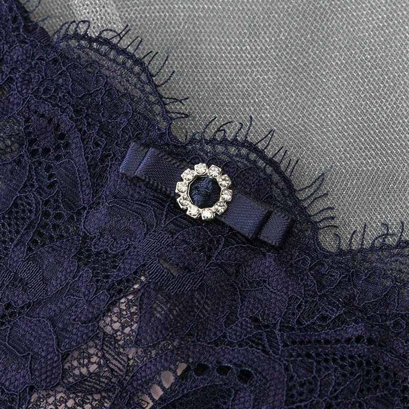 QUẦN LỌT KHE NƠ CÚC DÂY SÓNG