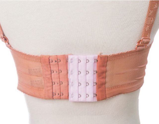 MÓC NỐI DÂY ÁO NGỰC