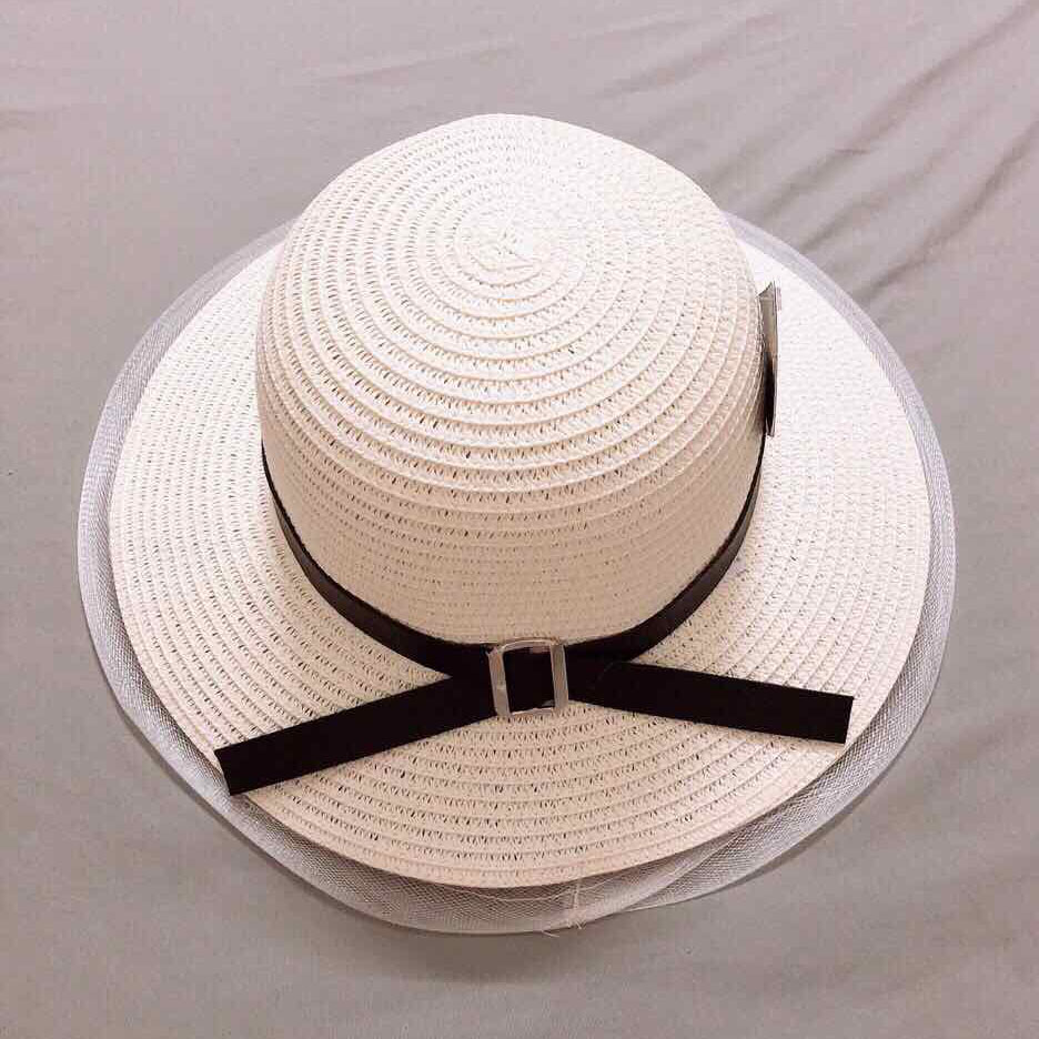 MŨ ĐI BIỂN ĐAI DA VÀNH CỤP