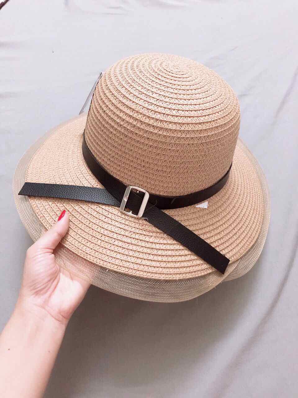 MŨ ĐI BIỂN ĐAI DA VÀNH CỤP