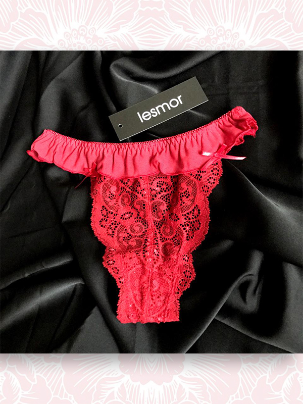 QUẦN LỌT KHE REN LESMOR