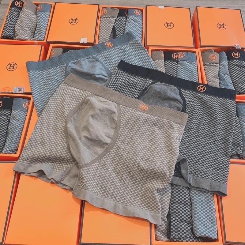 SỊP ĐÙI HỘP HM